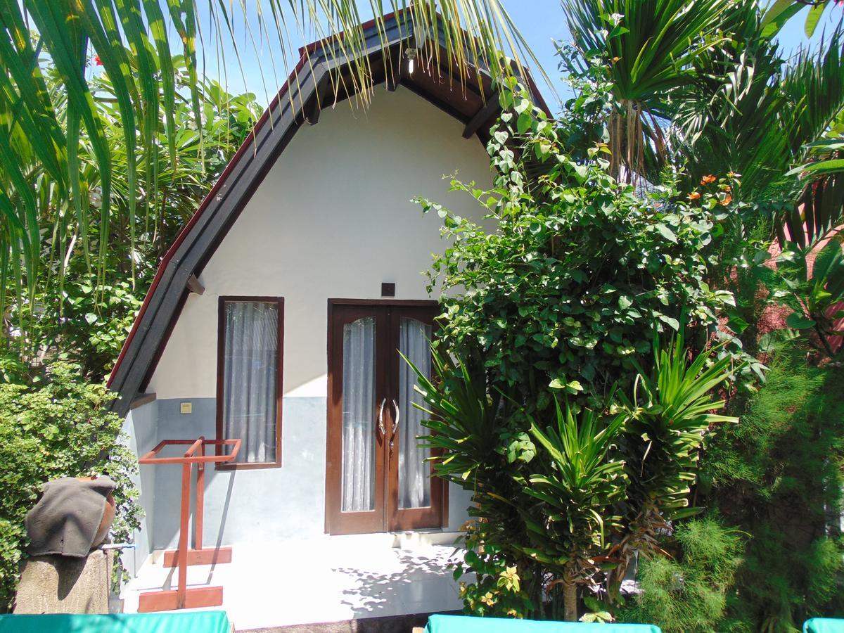 Sister Bungalow Hotel Gili Air Exterior photo